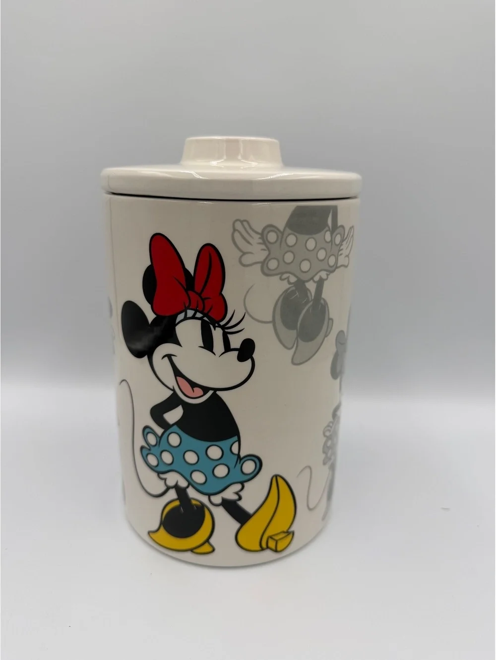 Discontinued collectible Disney Minnie Mouse Ceramic Storage Jar Lid promotional